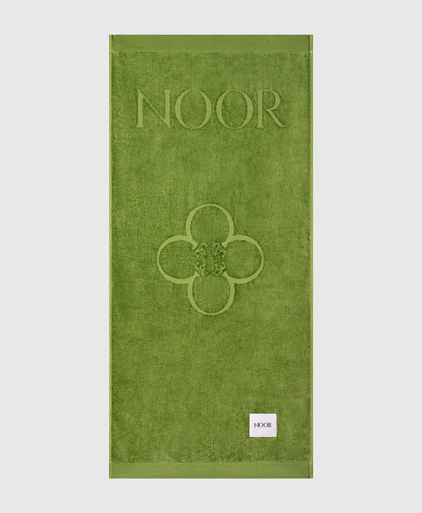 Eli Noor Velour Jacquard Beach Towel - Olive